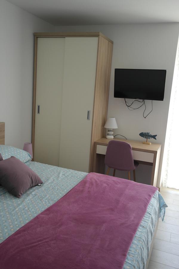 Apartments 4 You ซาดาร์ ภายนอก รูปภาพ